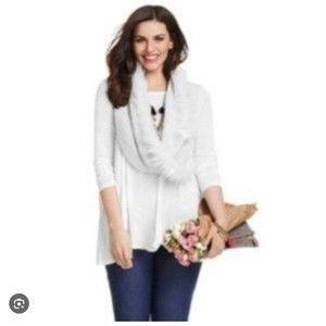 CAbi Style 3056 | Solid White Swing Tee | Size Large | NWOT